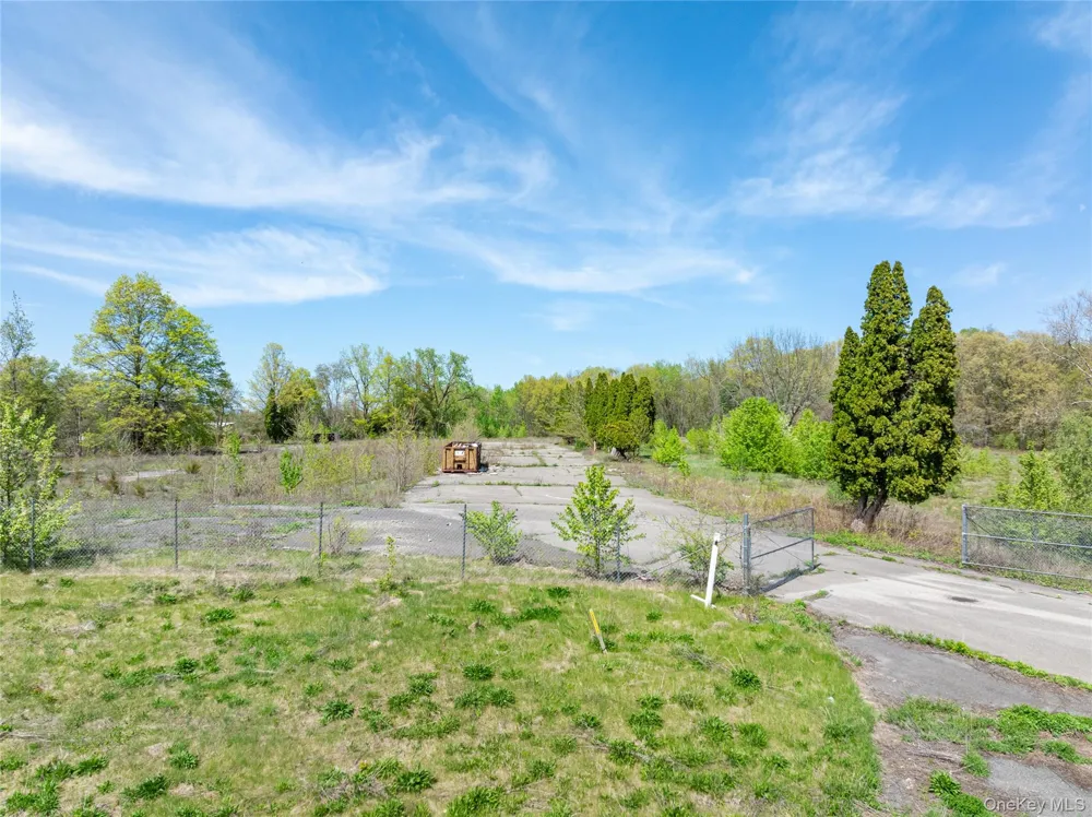 403 Main Street New Paltz, NY 12561