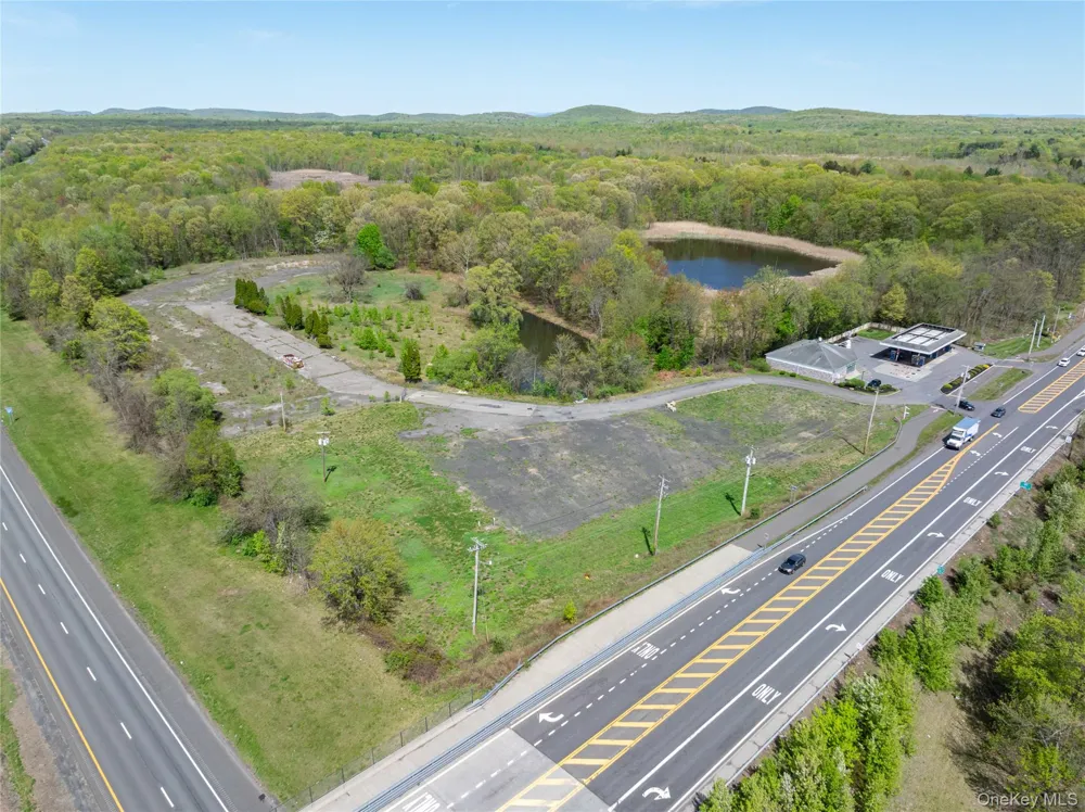 403 Main Street New Paltz, NY 12561