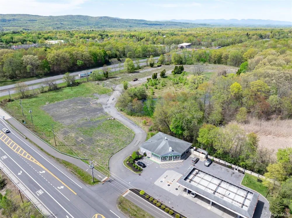 403 Main Street New Paltz, NY 12561