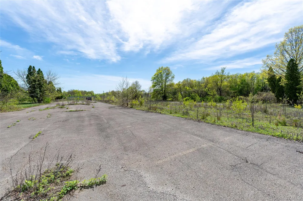 403 Main Street New Paltz, NY 12561
