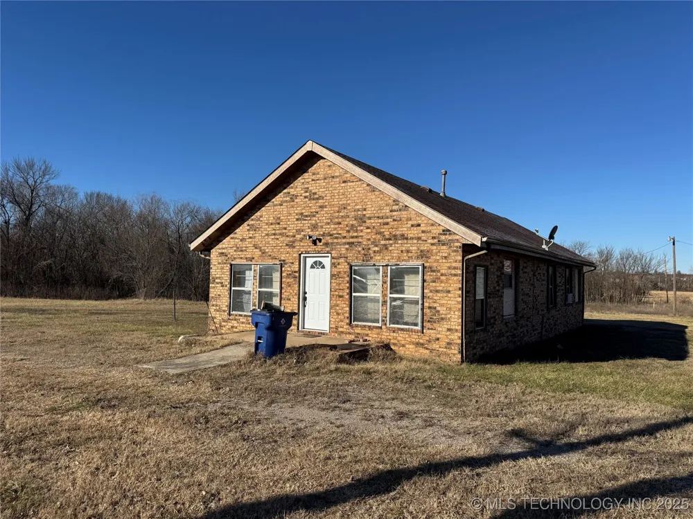 11185 State Highway 99 Highway Hominy, OK 74035