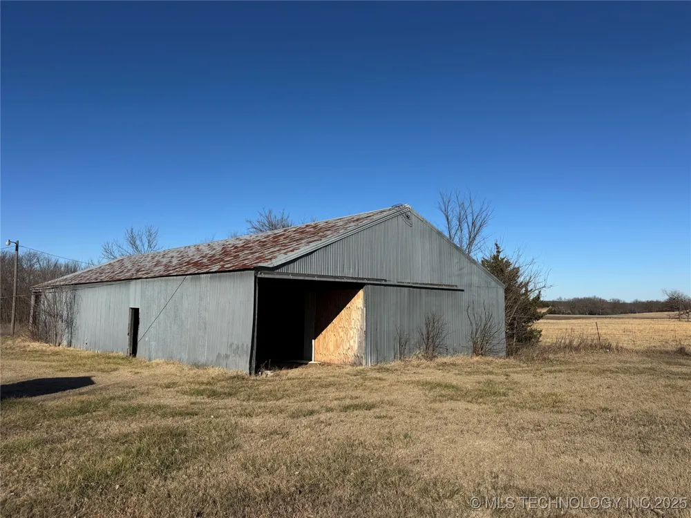 11185 State Highway 99 Highway Hominy, OK 74035