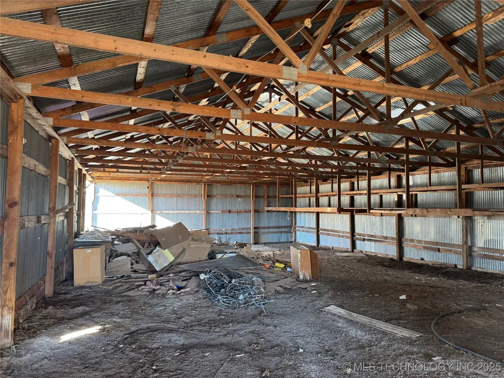 11185 State Highway 99 Highway Hominy, OK 74035
