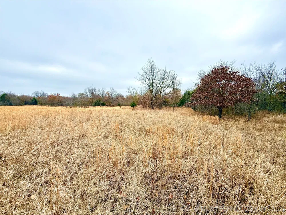 805 ROAD Fort Gibson, OK 74434