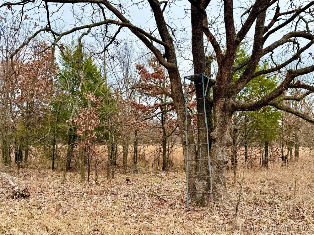 805 ROAD Fort Gibson, OK 74434