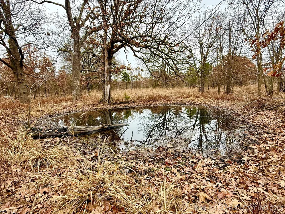 805 ROAD Fort Gibson, OK 74434