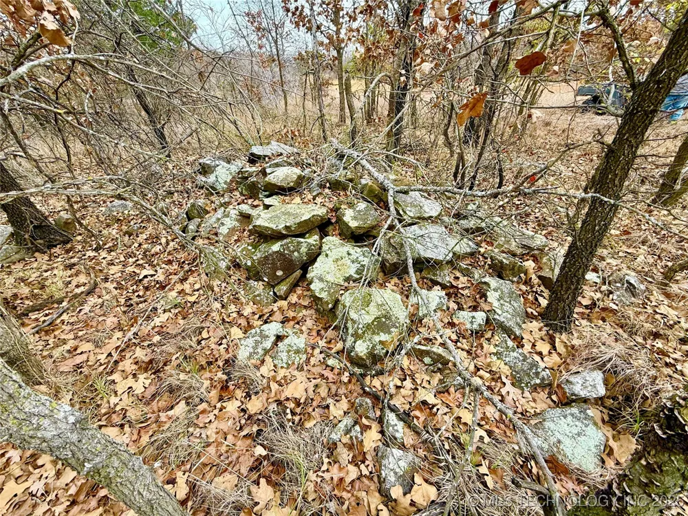805 ROAD Fort Gibson, OK 74434