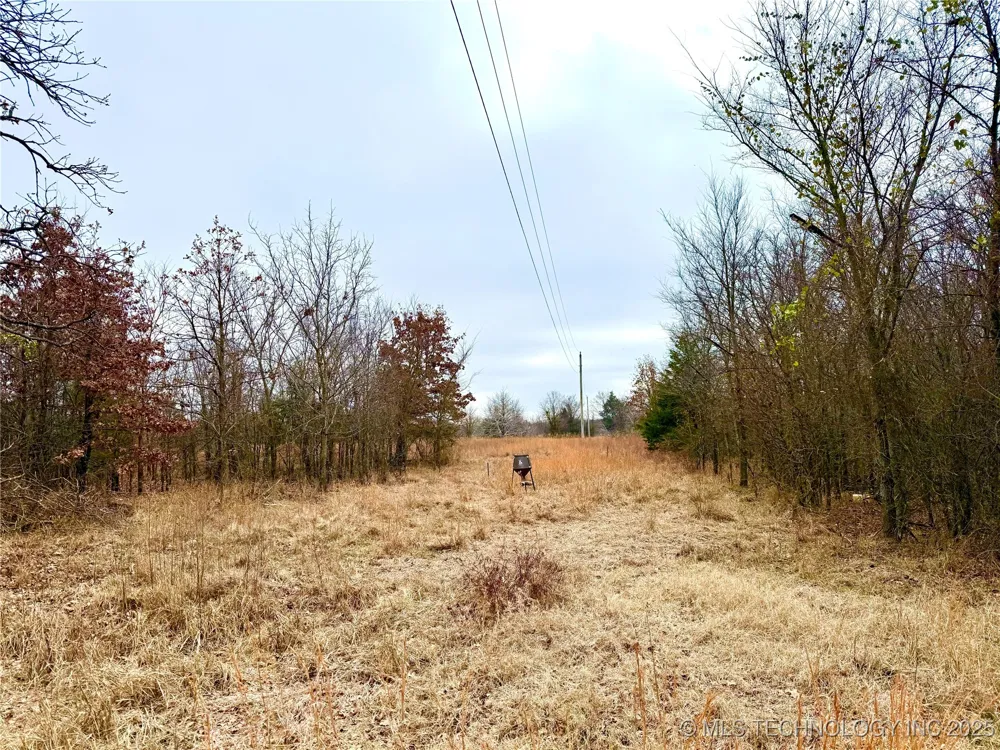 805 ROAD Fort Gibson, OK 74434
