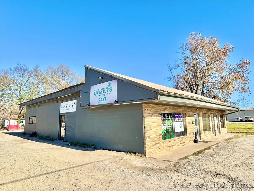 809 E Main Stigler, OK 74462