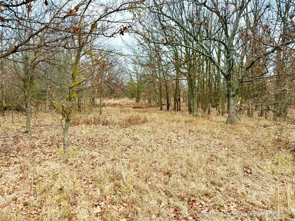 805 Road Fort Gibson, OK 74434