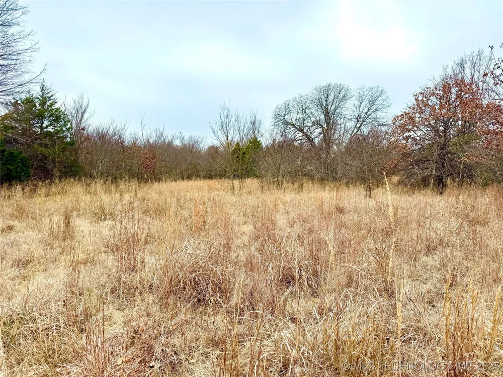 805 Road Fort Gibson, OK 74434