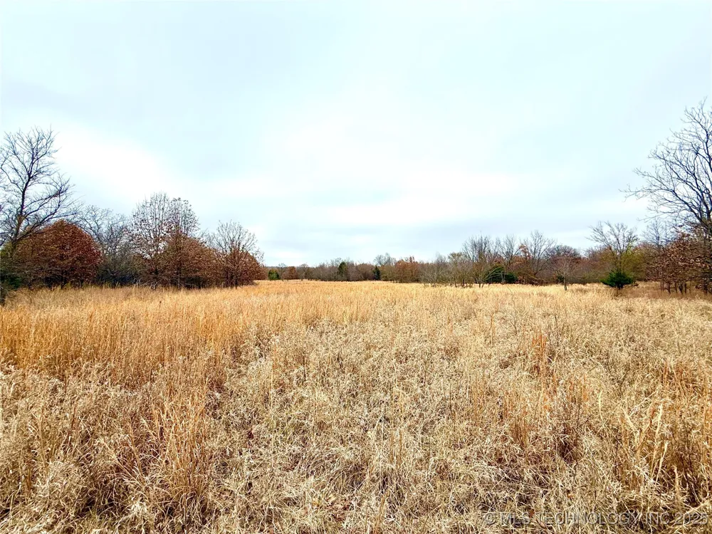 805 Road Fort Gibson, OK 74434