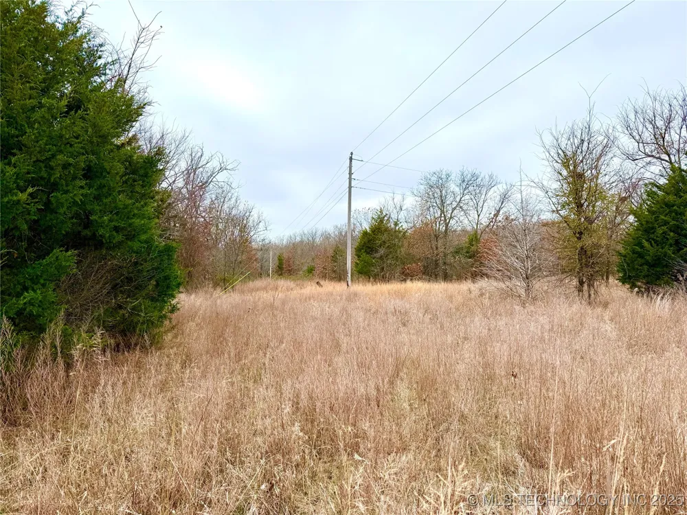 805 Road Fort Gibson, OK 74434