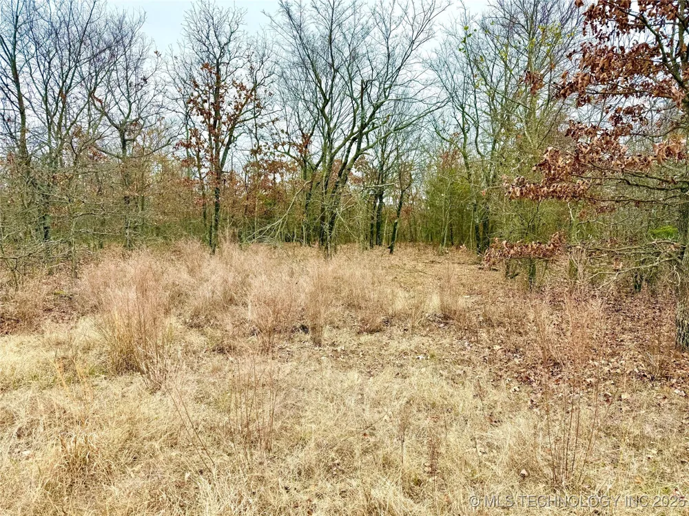 805 Road Fort Gibson, OK 74434