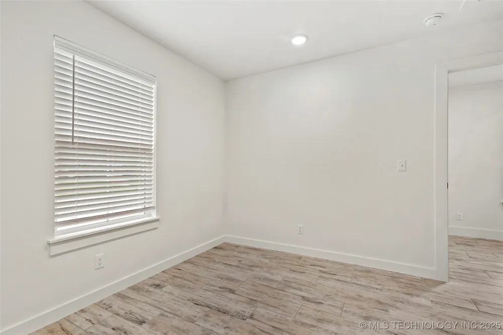 821 E 11th Street Claremore, OK 74017