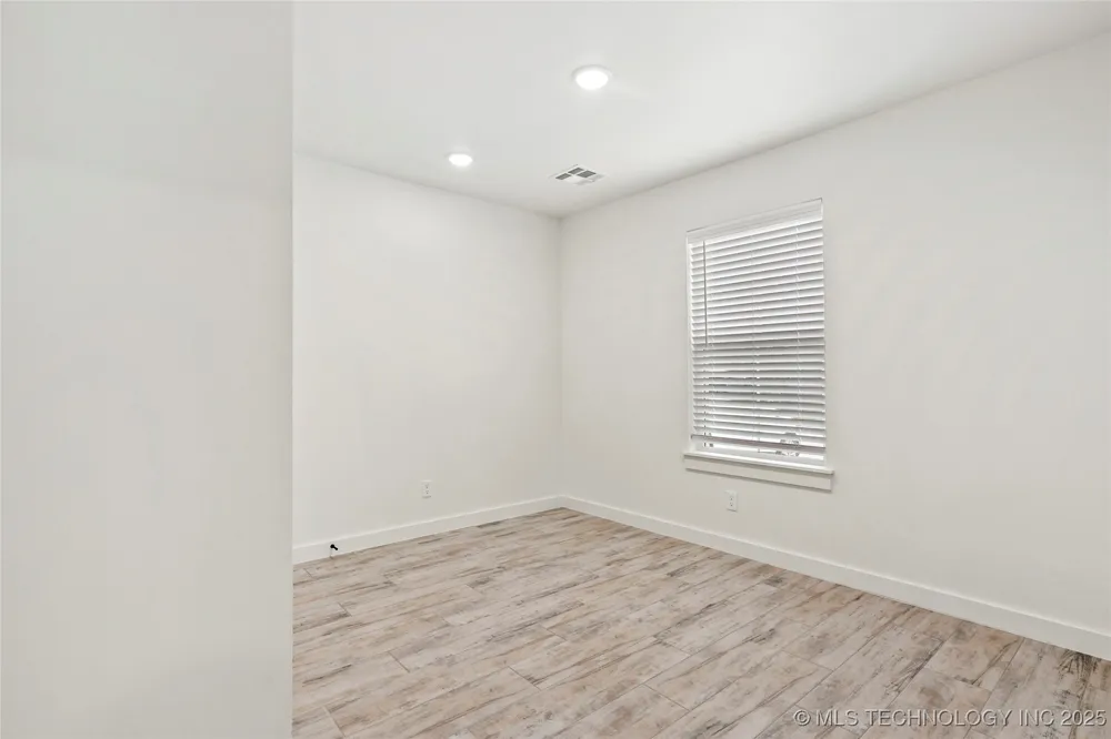 817 E 11th Street Claremore, OK 74017