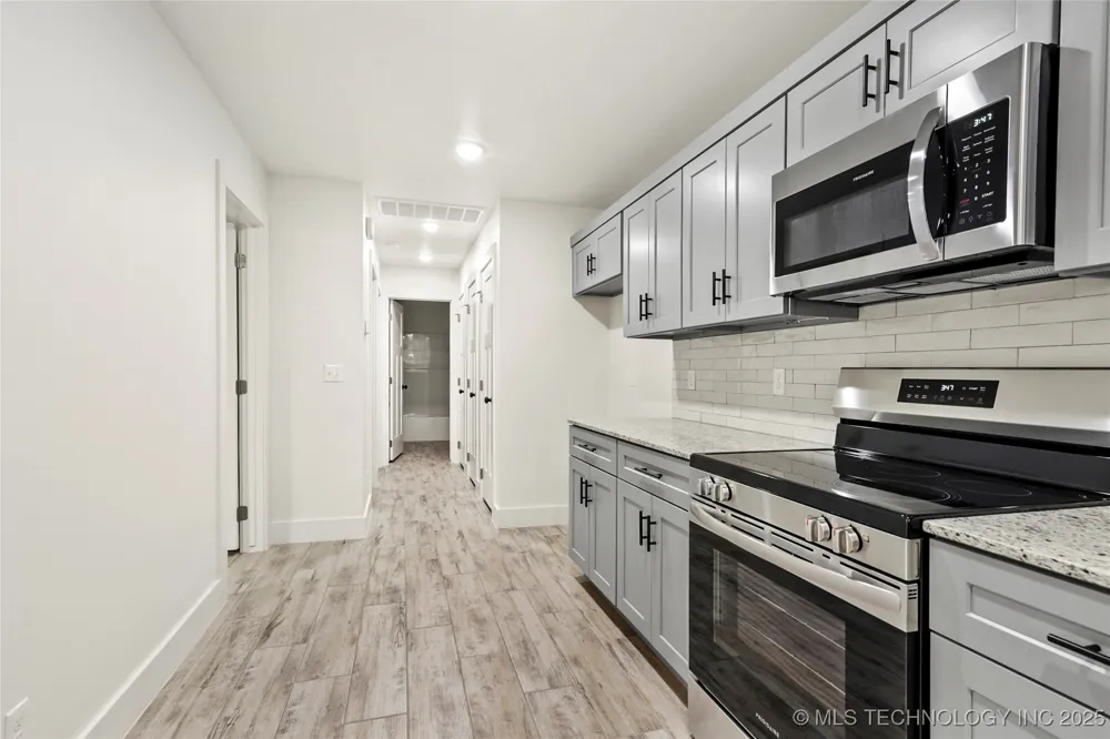 817 E 11th Street Claremore, OK 74017