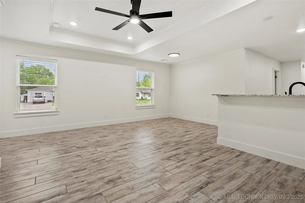 817 E 11th Street Claremore, OK 74017