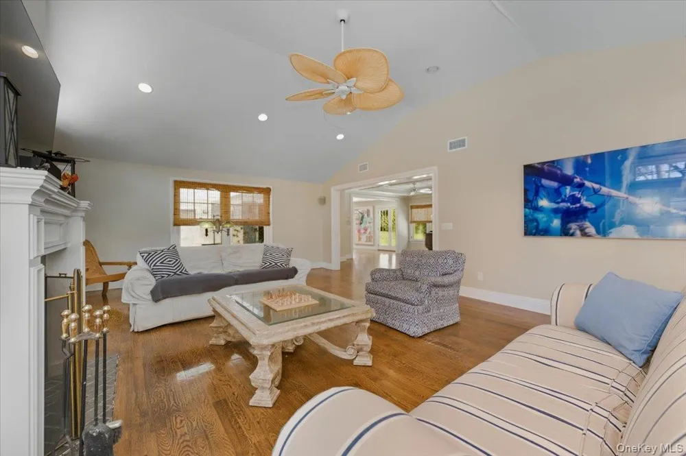 134 Dutchess Boulevard Atlantic Beach, NY 11509