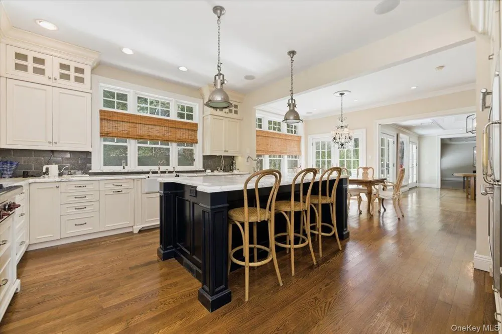 134 Dutchess Boulevard Atlantic Beach, NY 11509