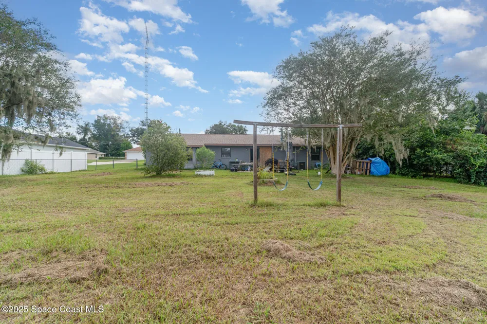 13678 SE 51st Avenue Summerfield, FL 34491