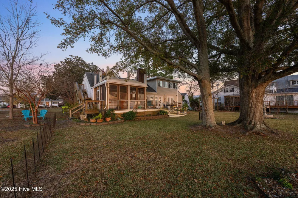 511 A STREET Bridgeton, NC 28519