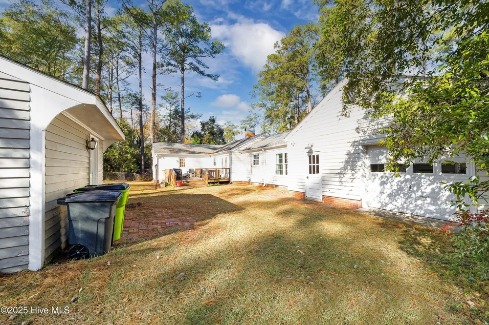4705 Trent Woods Drive Trent Woods, NC 28562