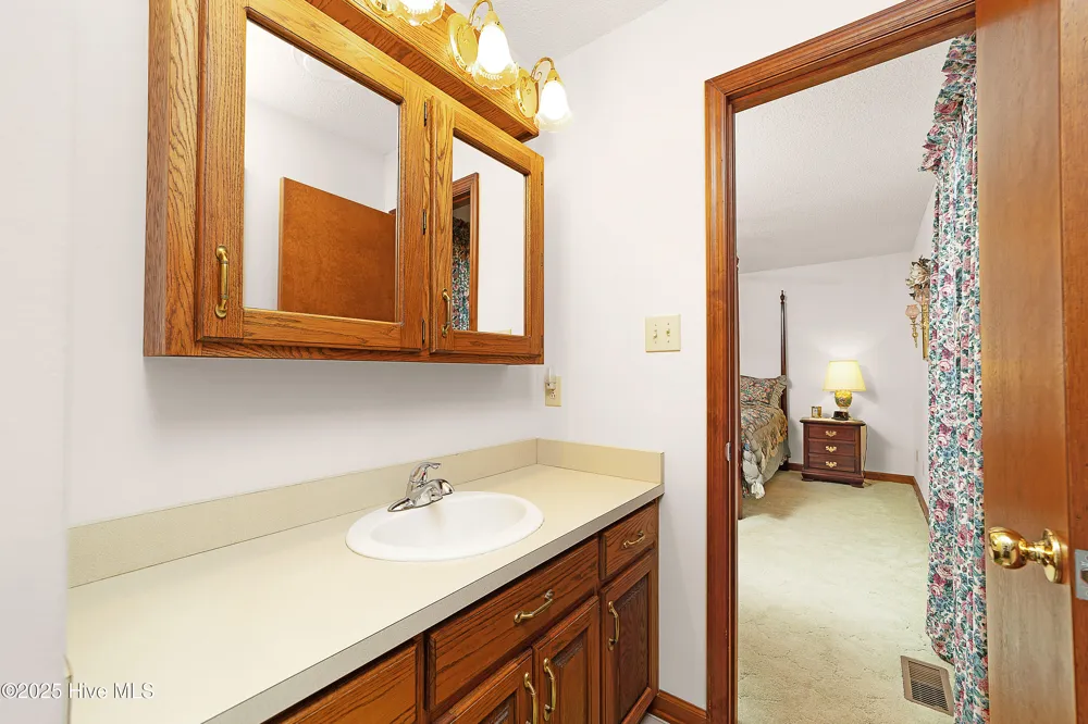 610 State Camp Road Vanceboro, NC 28586