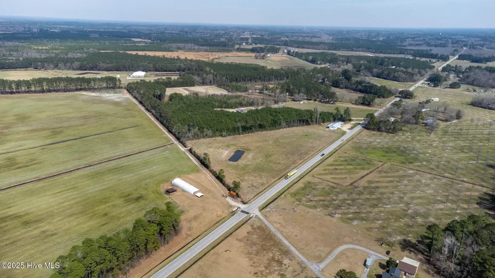 11394 Nc-41 Bladenboro, NC 28320