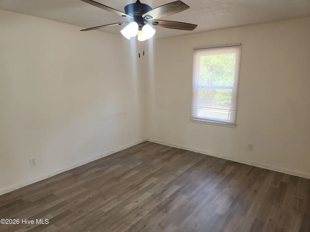 616 Pine Street Roseboro, NC 28382