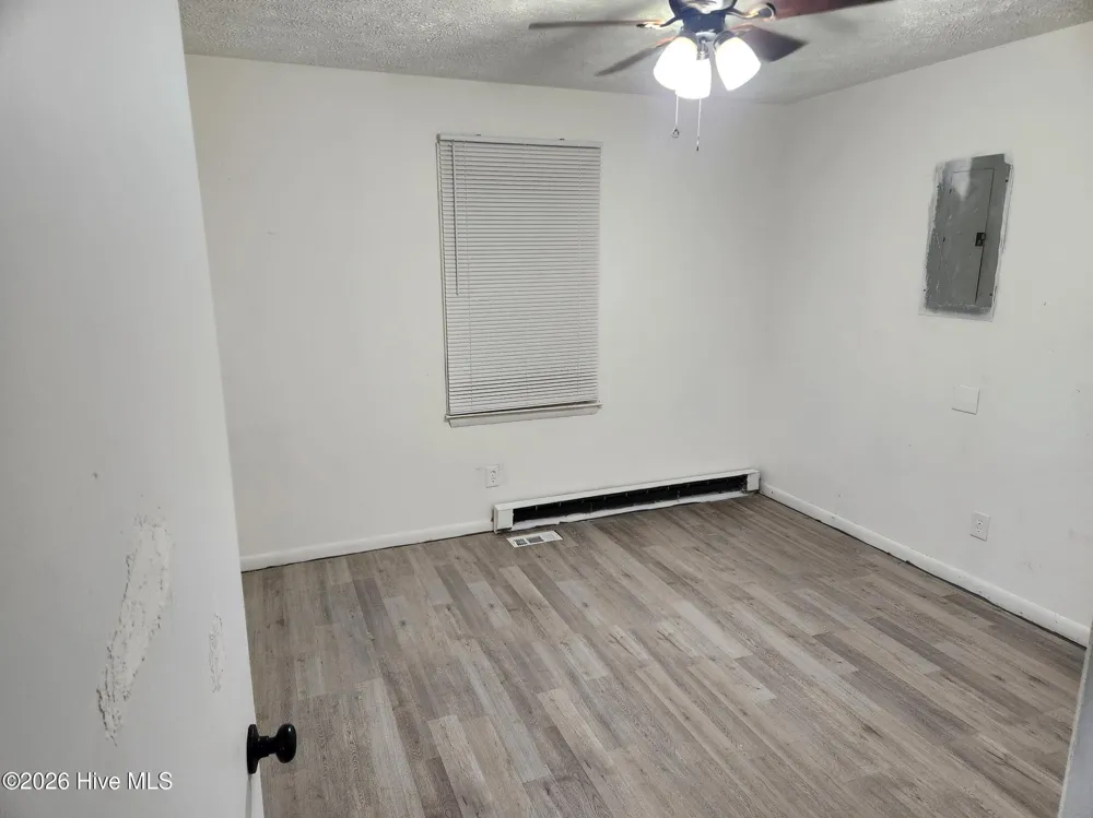 616 Pine Street Roseboro, NC 28382