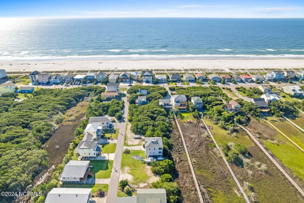 1123 Canady Avenue Topsail Beach, NC 28445
