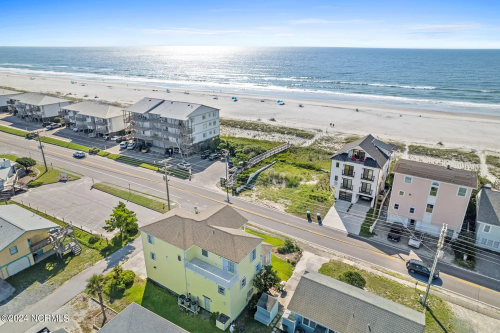 1123 Canady Avenue Topsail Beach, NC 28445