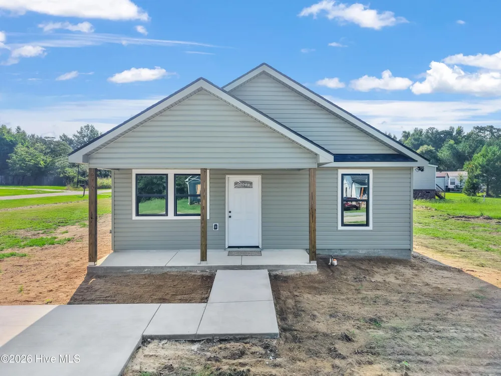 152 Hillside Street Clarkton, NC 28433