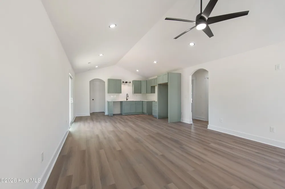 152 Hillside Street Clarkton, NC 28433