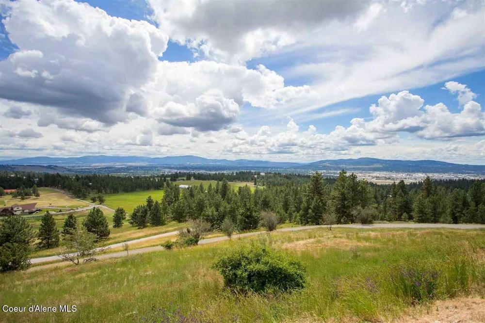 6011 E JOSEPH LANE Spokane, WA 99217