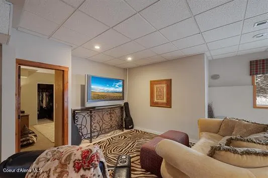 6011 E JOSEPH LANE Spokane, WA 99217