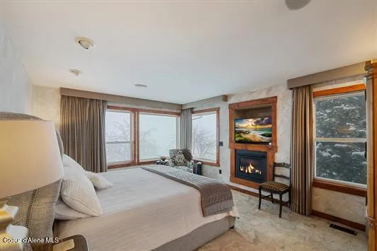 6011 E JOSEPH LANE Spokane, WA 99217