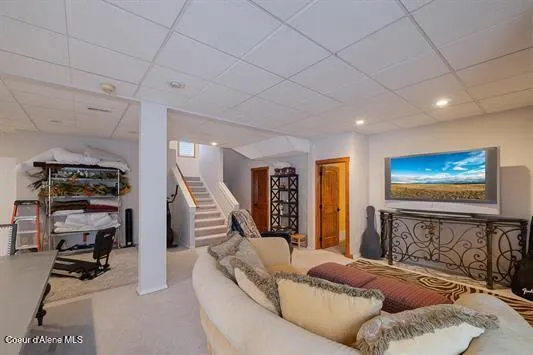 6011 E JOSEPH LANE Spokane, WA 99217