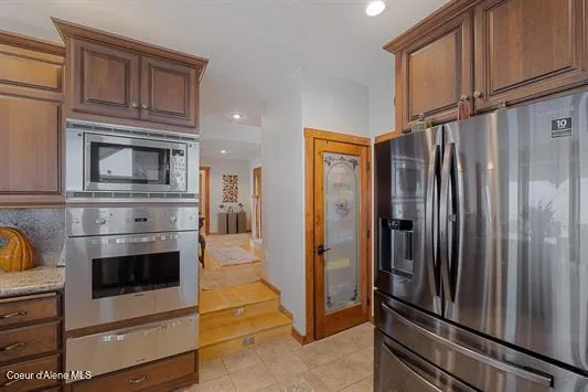 6011 E JOSEPH LANE Spokane, WA 99217