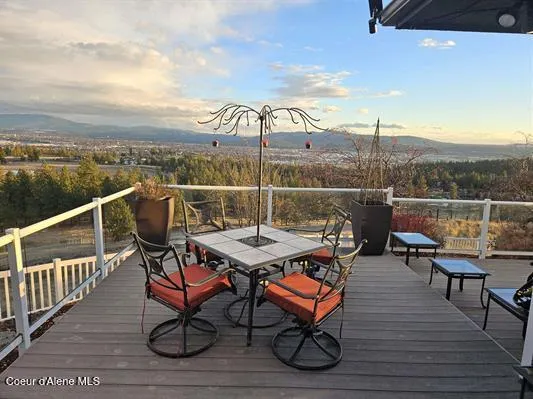 6011 E JOSEPH LANE Spokane, WA 99217