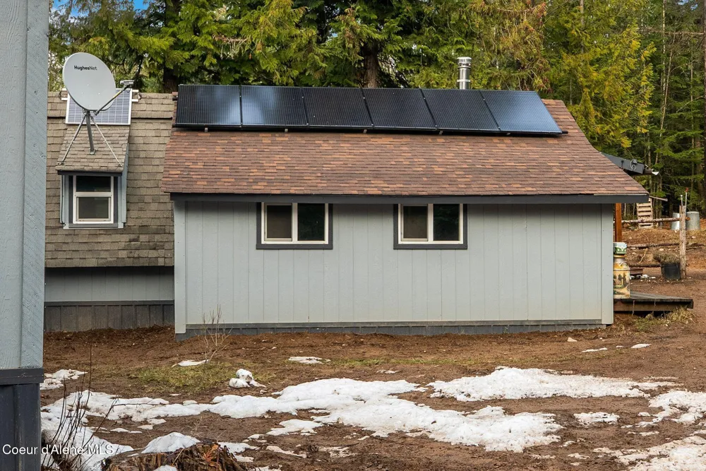 762 High Rd Sandpoint, ID 83864
