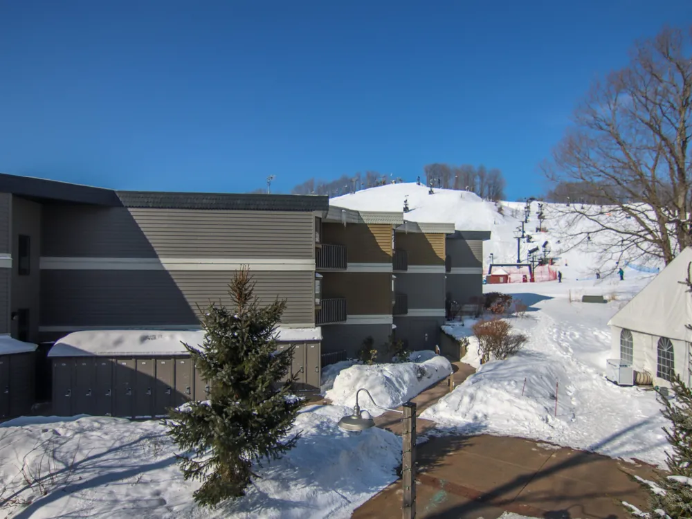 Crystal Mountain Drive Weldon Township, MI 49683