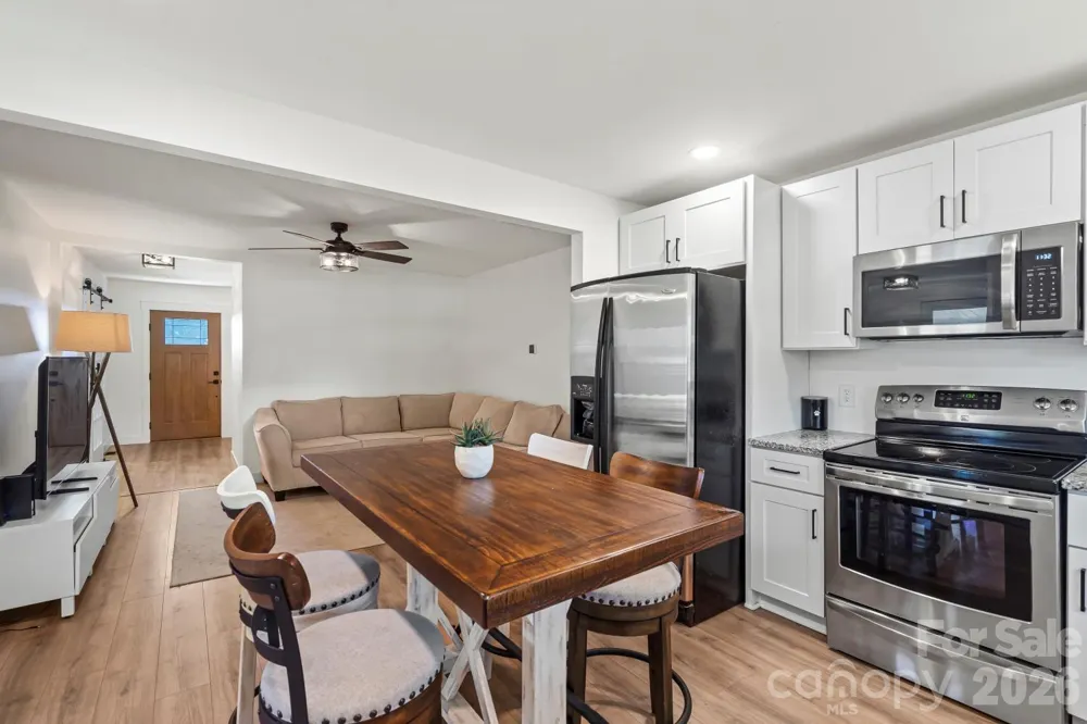 5740 Crouse Road Crouse, NC 28033