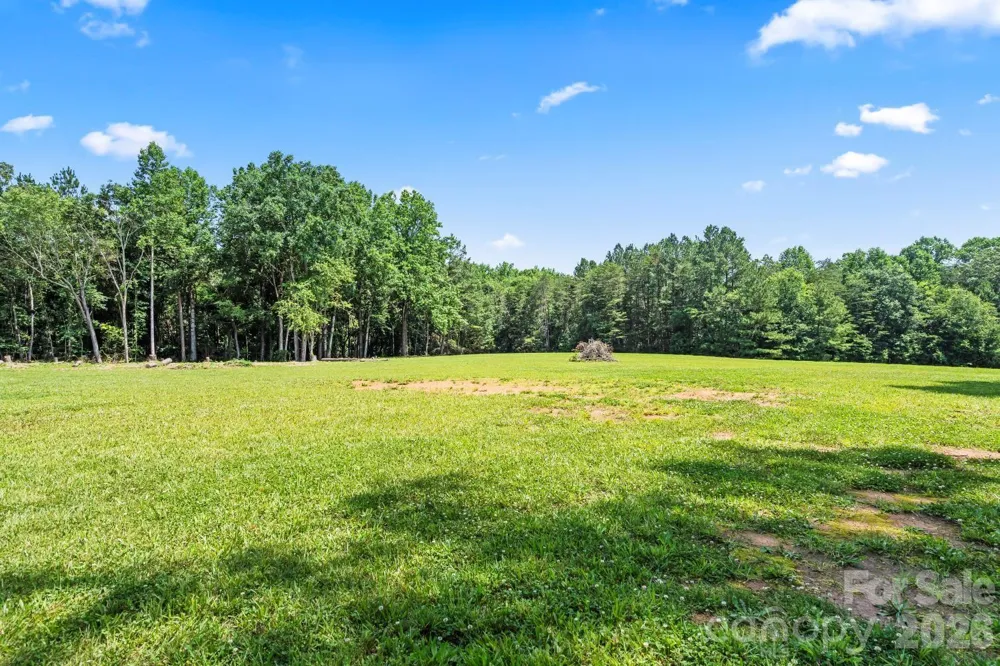 5740 Crouse Road Crouse, NC 28033