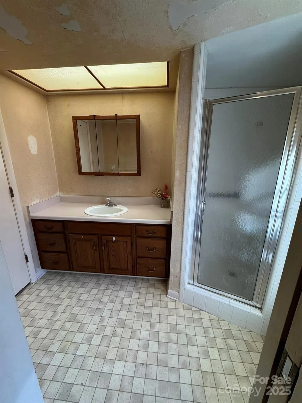 80 Larkspur Lane Cullowhee, NC 28723