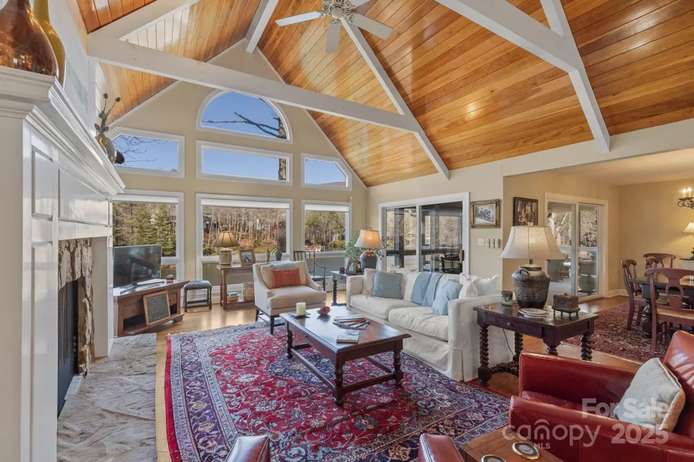 100 The Pinnacle Drive #5 Sapphire, NC 28774