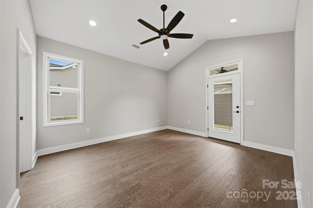 835A Wynnshire Drive Hickory, NC 28601