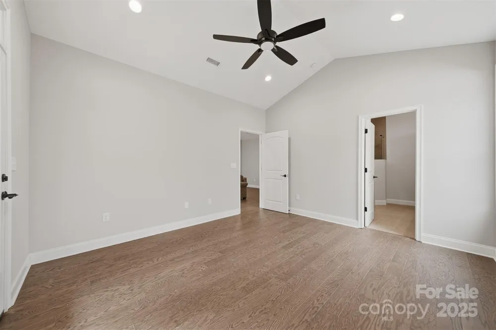 835A Wynnshire Drive Hickory, NC 28601