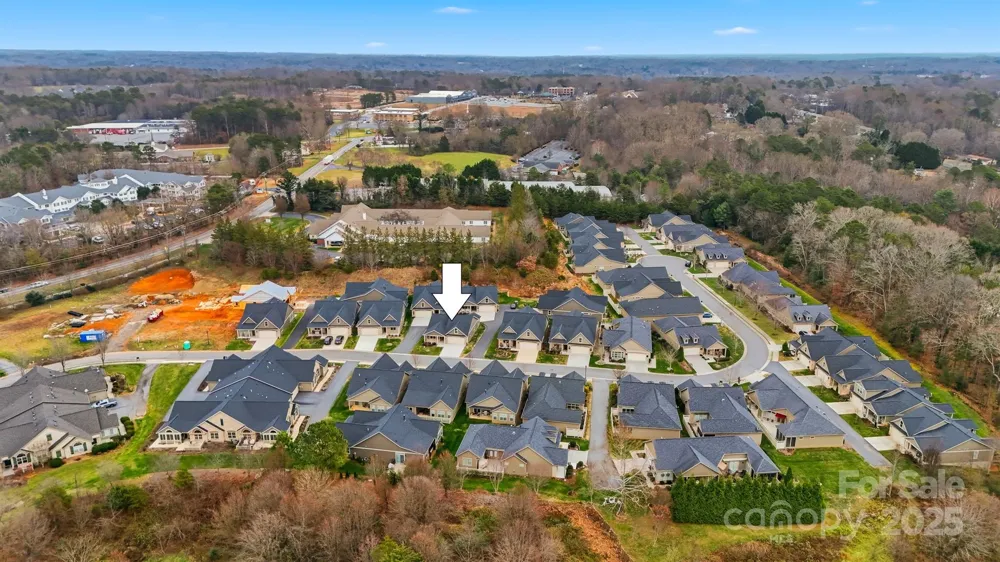 835A Wynnshire Drive Hickory, NC 28601
